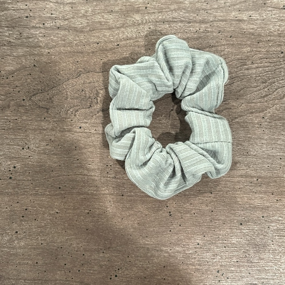 Pastel / Light-colored Scrunchie Set - Picture 2 of 6